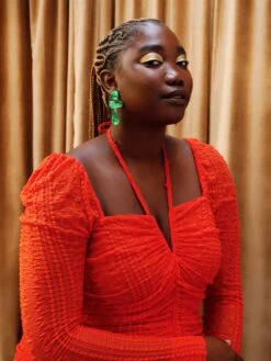 Wolf & Moon Ana Earrings In Emerald -Wolf & Moon ana earrings emerald model kae 3