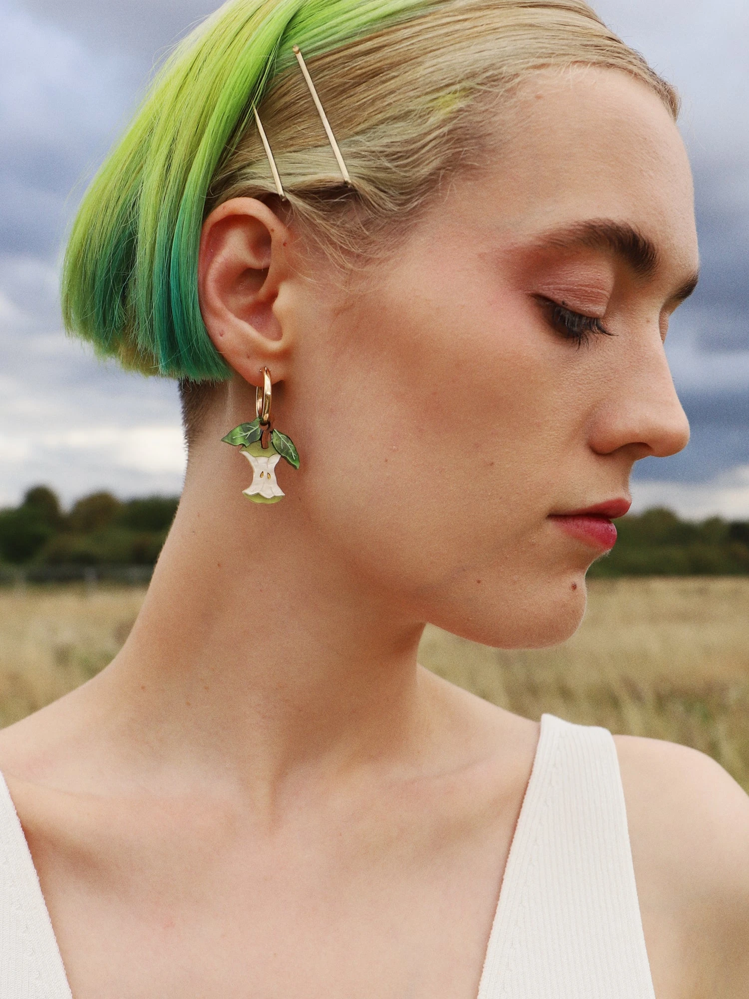 Wolf & Moon Apple Hoops In Green 8 Wolf & Moon Apple Hoops In Green - Image 6