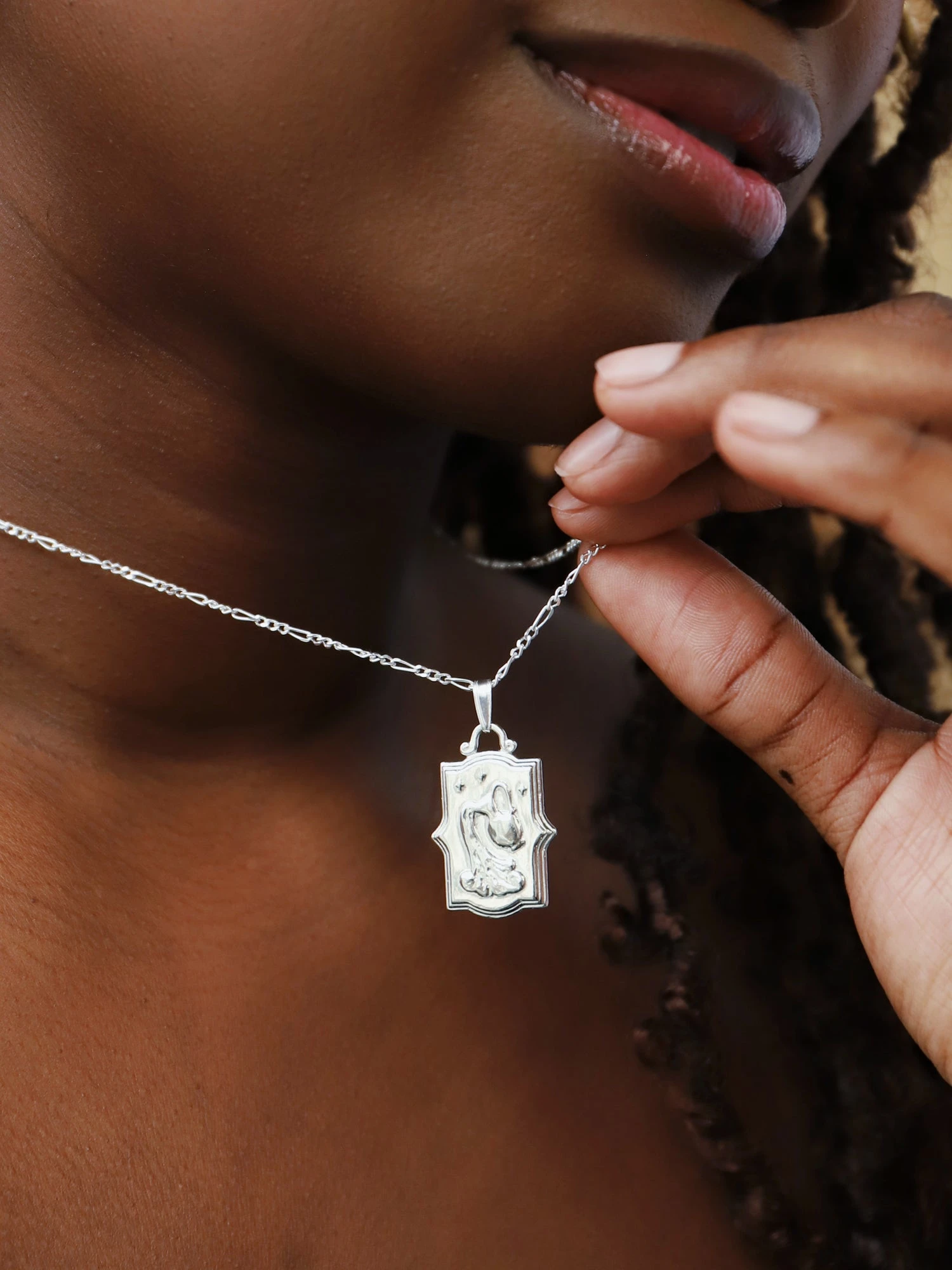 Wolf & Moon Zodiac Necklace - Silver 10 Wolf & Moon Zodiac Necklace - Silver - Image 8