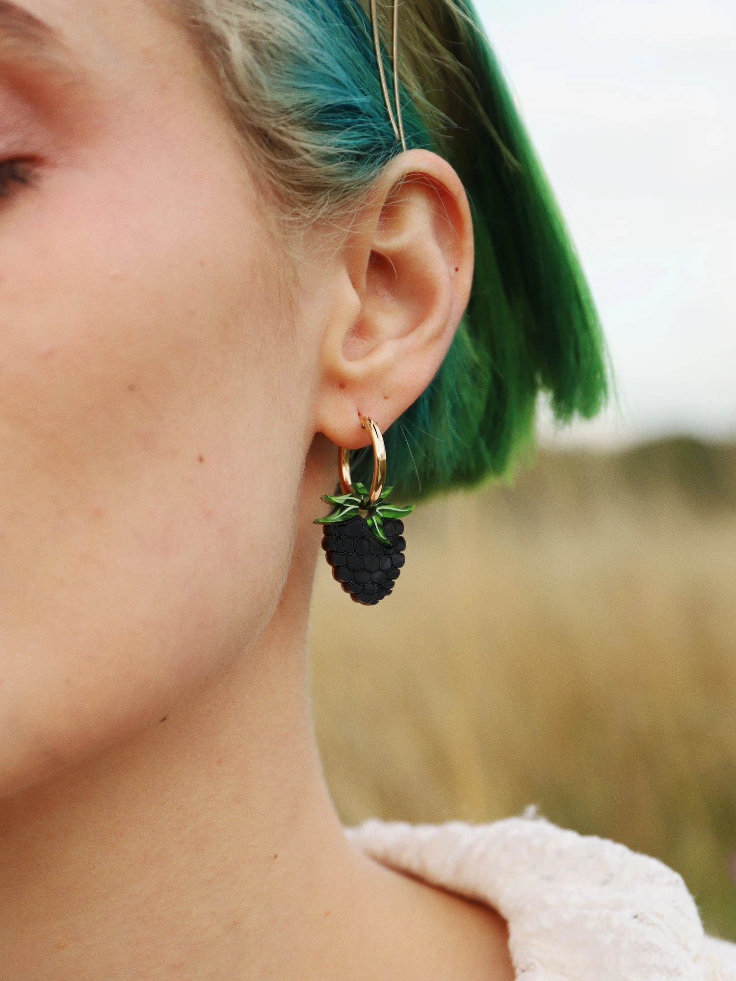 Wolf & Moon Wild Berry Hoops Set 7 Wolf & Moon Wild Berry Hoops Set - Image 5