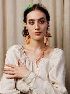 Wolf & Moon Bow Statement Hoops In Cream -Wolf & Moon bow statement hoops apricot model 5 90eadb51 6b6a 4af0 a9a6 16b81b7e4b77