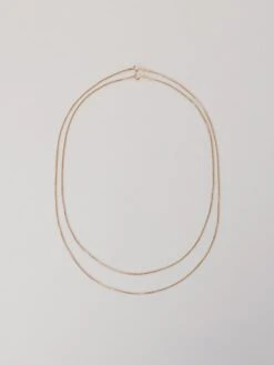 Wolf & Moon Gold-Filled Box Chain -Wolf & Moon box chain full view both