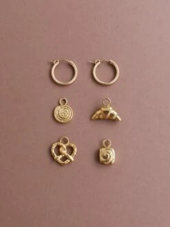 Wolf & Moon Breakfast Hoops Set 19 Wolf & Moon Breakfast Hoops Set -Wolf & Moon breakfastset hoops gold lifestyle 3