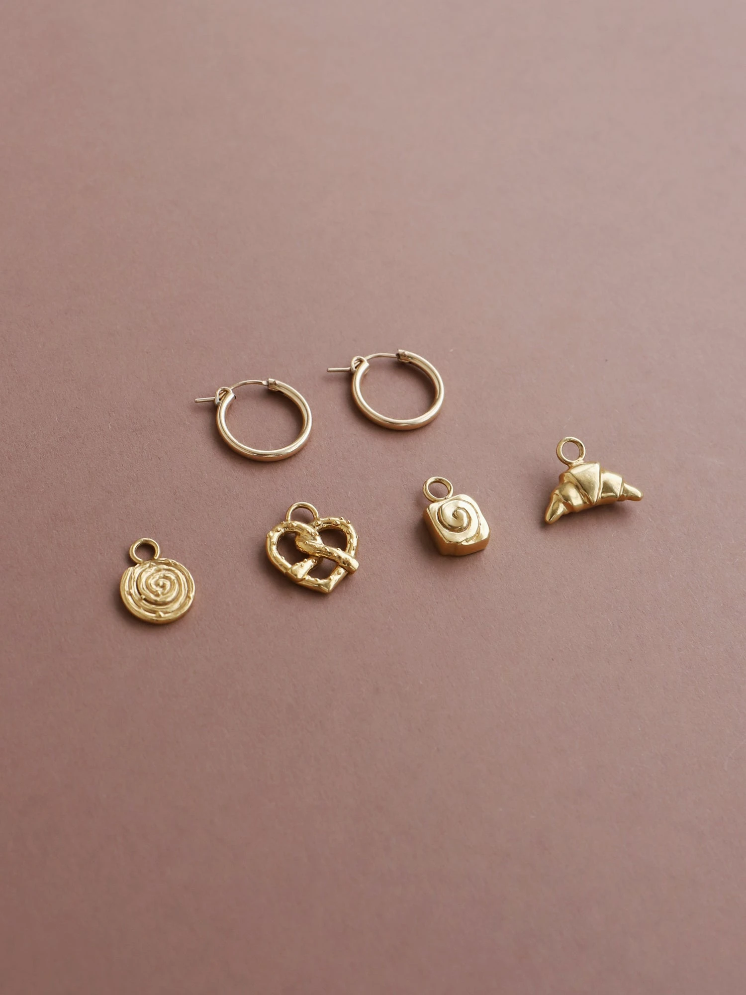 Wolf & Moon Breakfast Hoops Set 3 Wolf & Moon Breakfast Hoops Set