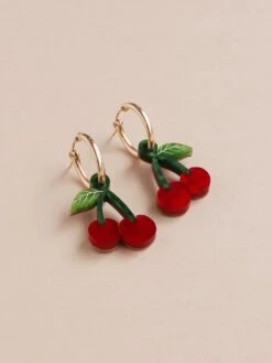 Wolf & Moon Cherry Hoops -Wolf & Moon cherry hoops 2023 lifestyle 2