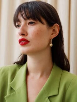 Wolf & Moon Pastry Set No. 2 -Wolf & Moon cinnamonbun hoops gold model 3 e272da88 d9ec 4372 9b72 4e510b33c24f