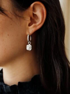 Wolf & Moon Cinnamon Bun Hoops 23 Wolf & Moon Cinnamon Bun Hoops -Wolf & Moon cinnamonbun hoops silver model 2