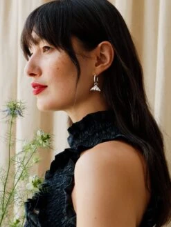 Wolf & Moon Croissant Hoops -Wolf & Moon croissant hoops silver model 1