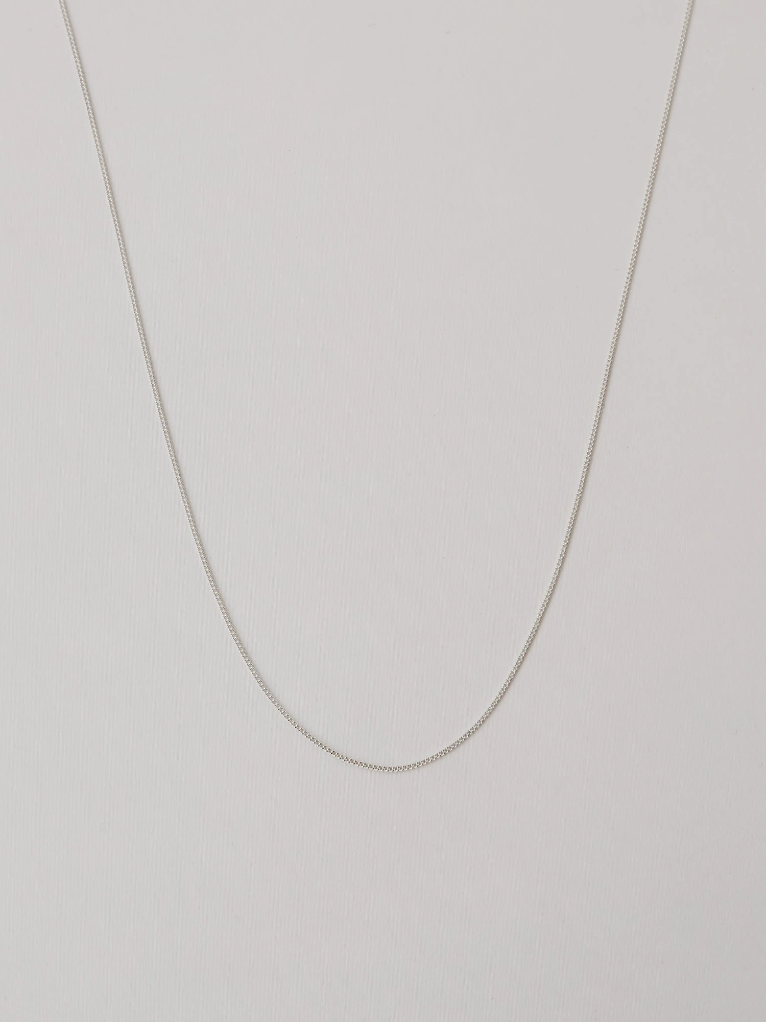 Wolf & Moon Fine Curb Chain 12 Wolf & Moon Fine Curb Chain - Image 10