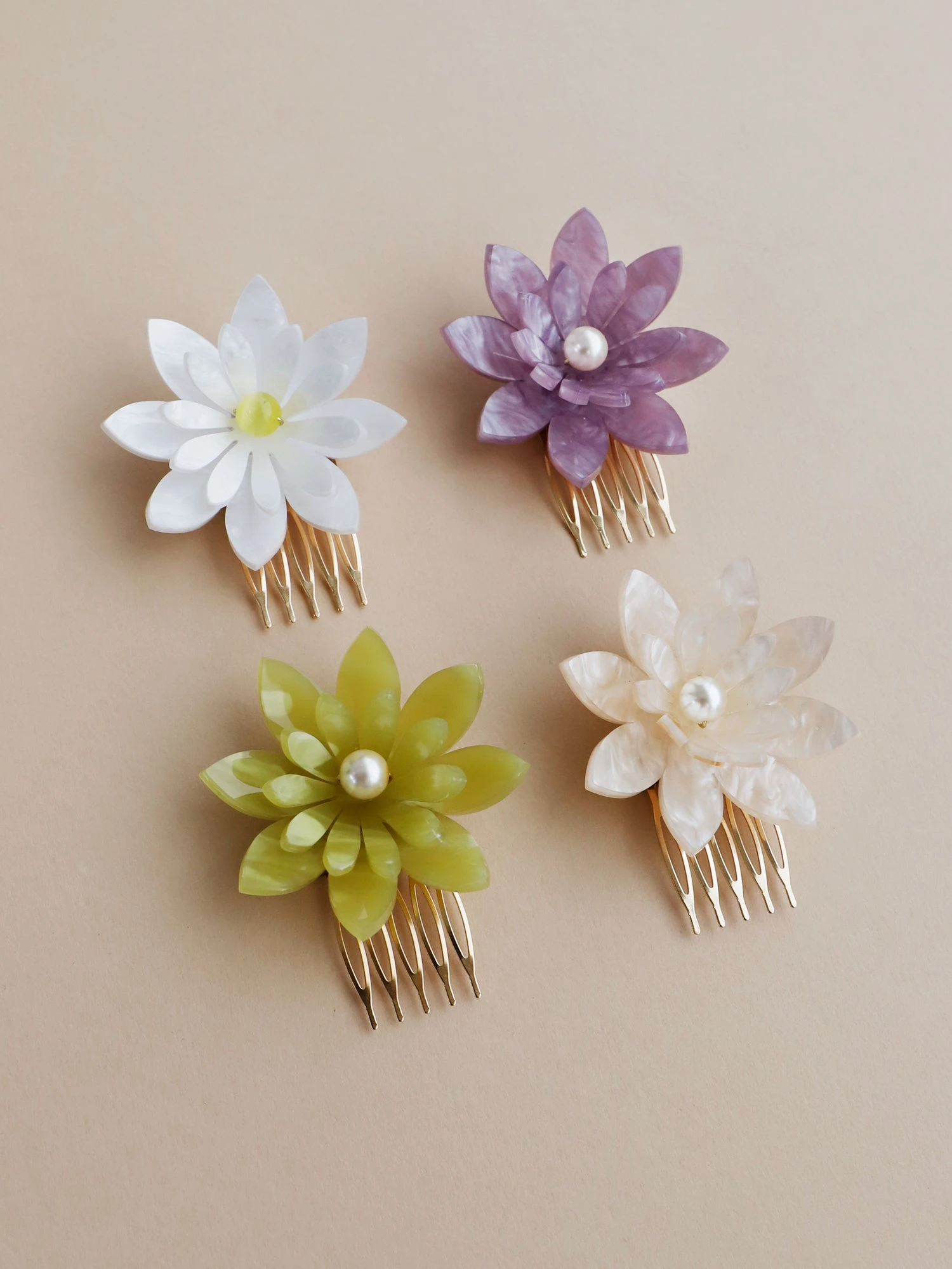 Wolf & Moon Dahlia Hair Comb 13 Wolf & Moon Dahlia Hair Comb - Image 11