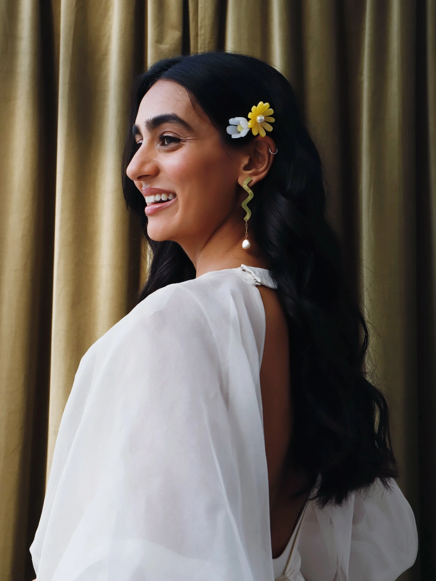 Wolf & Moon Double Daisy Hair Comb 6 Wolf & Moon Double Daisy Hair Comb - Image 4