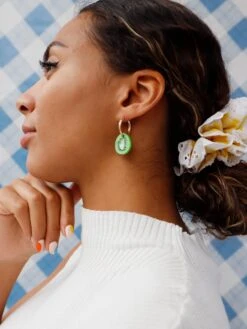 Wolf & Moon Kiwi Hoops -Wolf & Moon kiwi hoops model 3