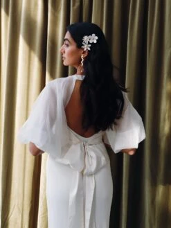 Wolf & Moon Meadow Comb Set In White -Wolf & Moon meadow comb set white model 1 1