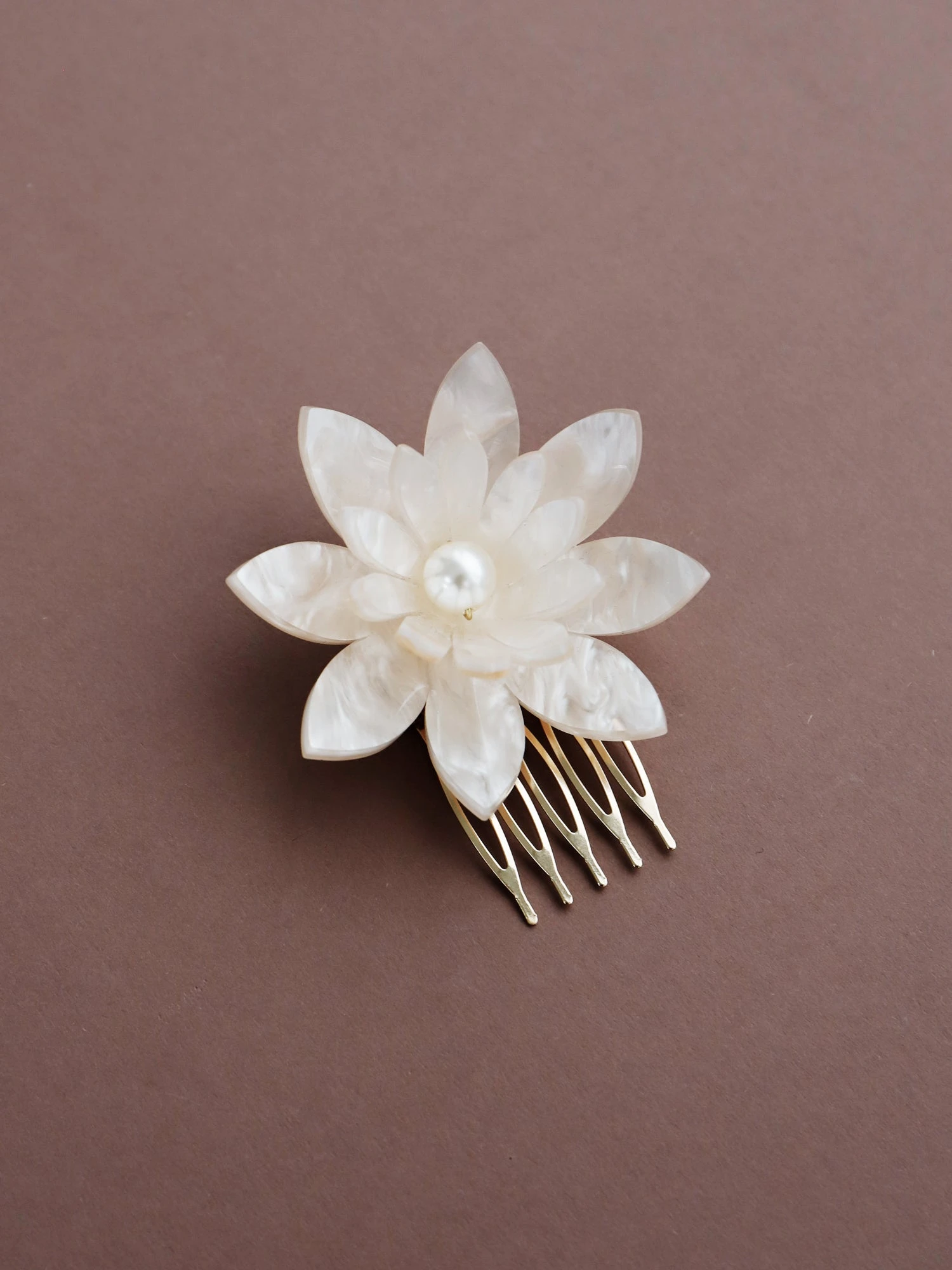 Wolf & Moon Dahlia Hair Comb 10 Wolf & Moon Dahlia Hair Comb - Image 8