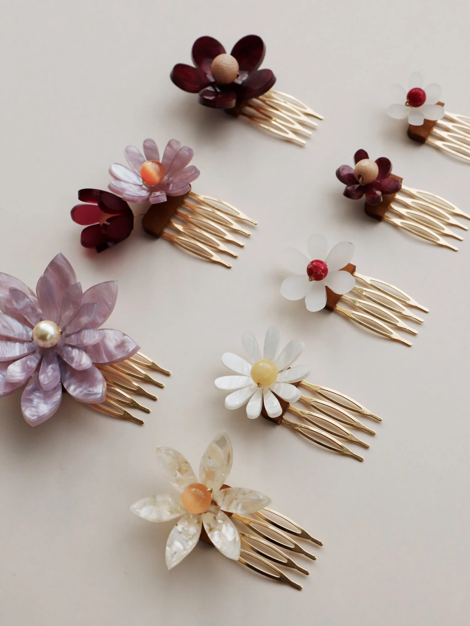 Wolf & Moon Meadow Comb Set In Lilac/Cherry 8 Wolf & Moon Meadow Comb Set In Lilac/Cherry - Image 6