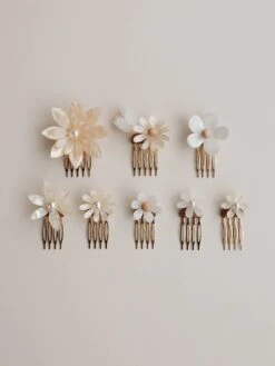 Wolf & Moon Meadow Comb Set In White -Wolf & Moon meadow set white lifestyle 2