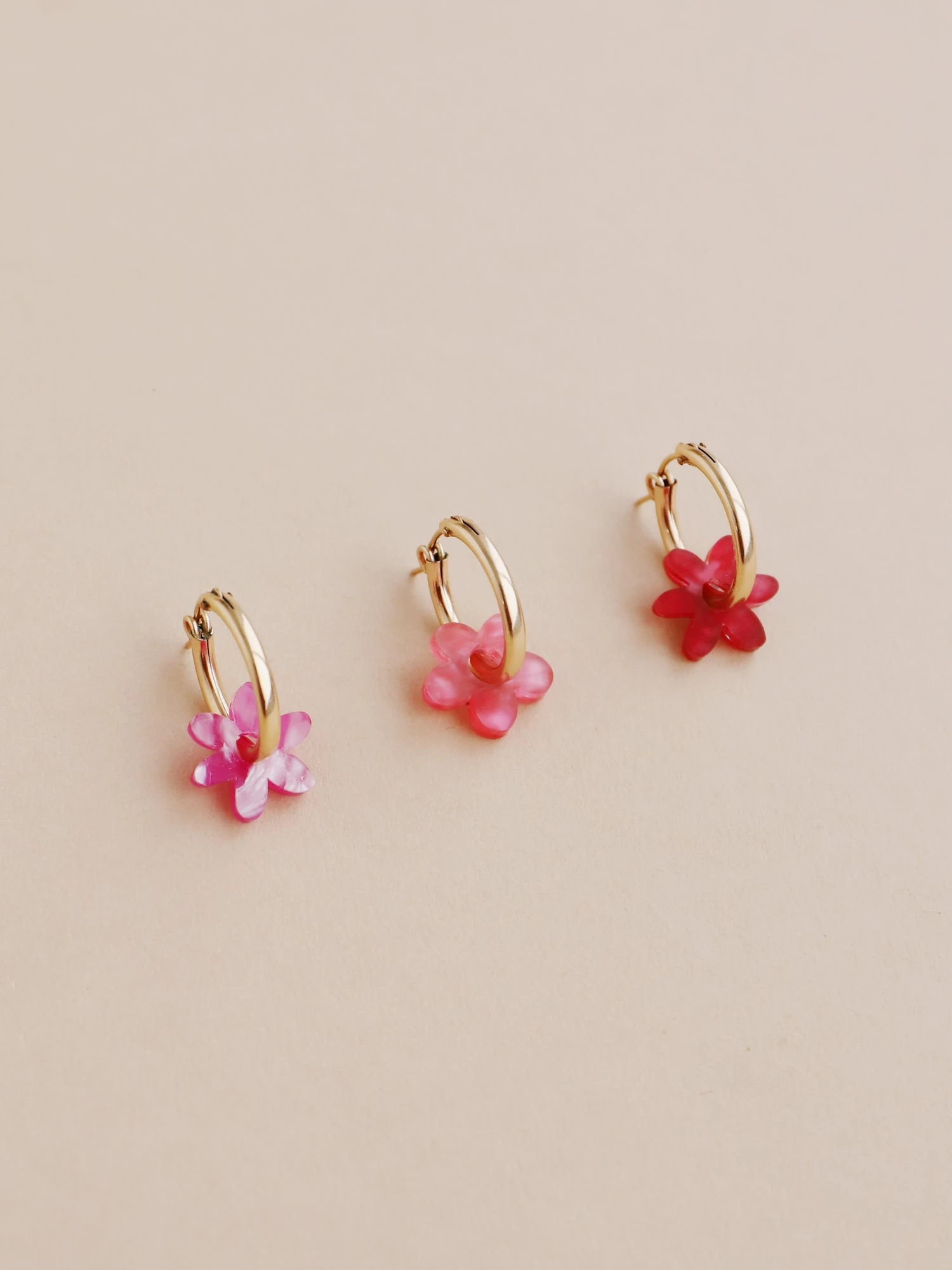 Wolf & Moon Mini Flowers Set II 4 Wolf & Moon Mini Flowers Set II - Image 2