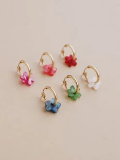 Wolf & Moon Mini Flowers Set III -Wolf & Moon mini flowers set3 lifestyle 2