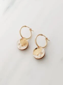 Wolf & Moon Moon II Hoops - Gold -Wolf & Moon moon II hopp gold side