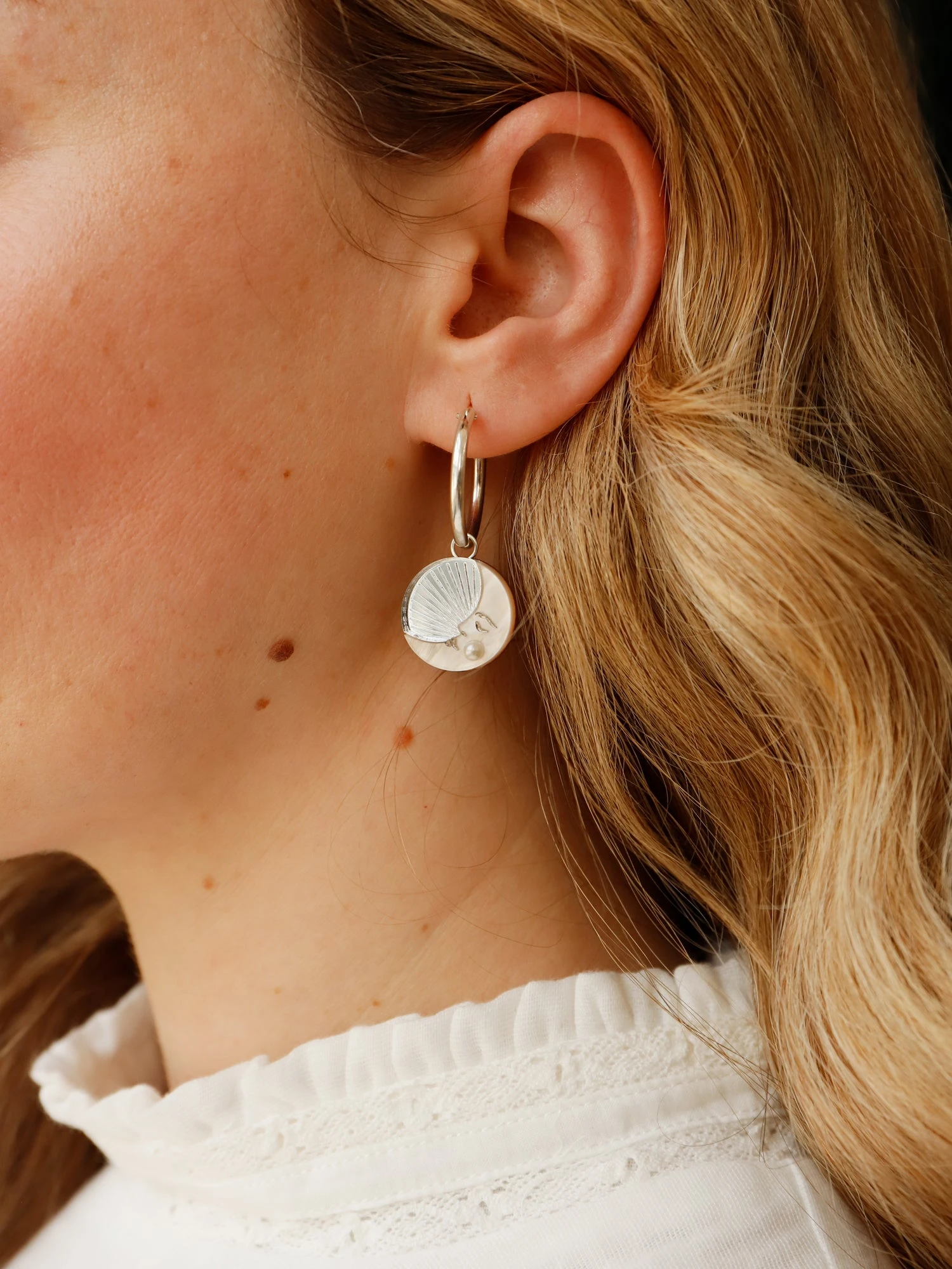 Wolf & Moon Moon II Hoops - Silver 6 Wolf & Moon Moon II Hoops - Silver - Image 4