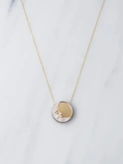 Wolf & Moon Moon Necklace - Gold -Wolf & Moon moon necklace v v2