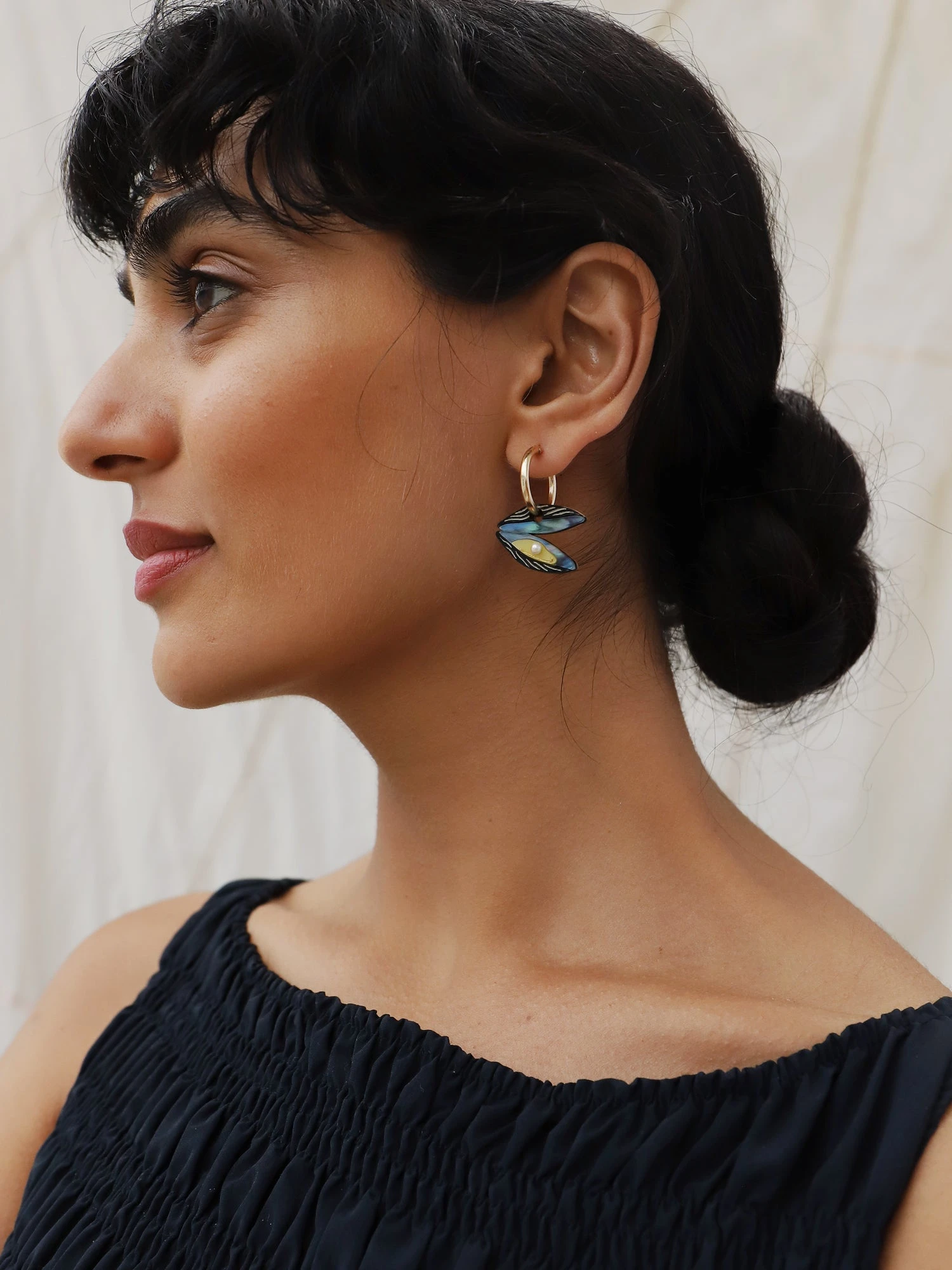 Wolf & Moon Mussel Hoops 8 Wolf & Moon Mussel Hoops - Image 6