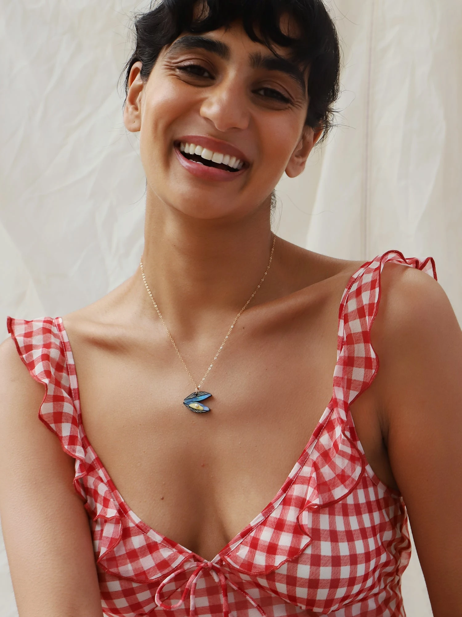 Wolf & Moon Mussel Necklace 8 Wolf & Moon Mussel Necklace - Image 6