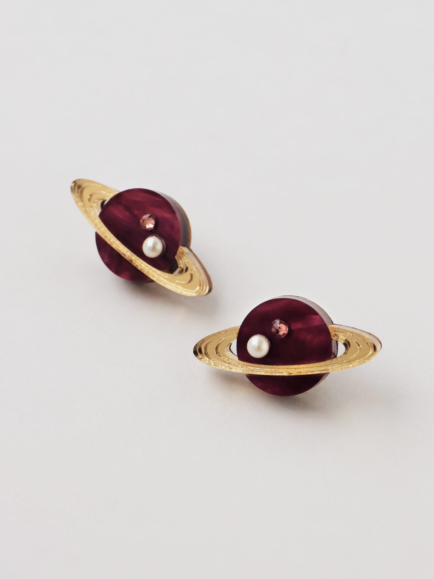 Wolf & Moon Saturn Studs In Cherry 7 Wolf & Moon Saturn Studs In Cherry - Image 5