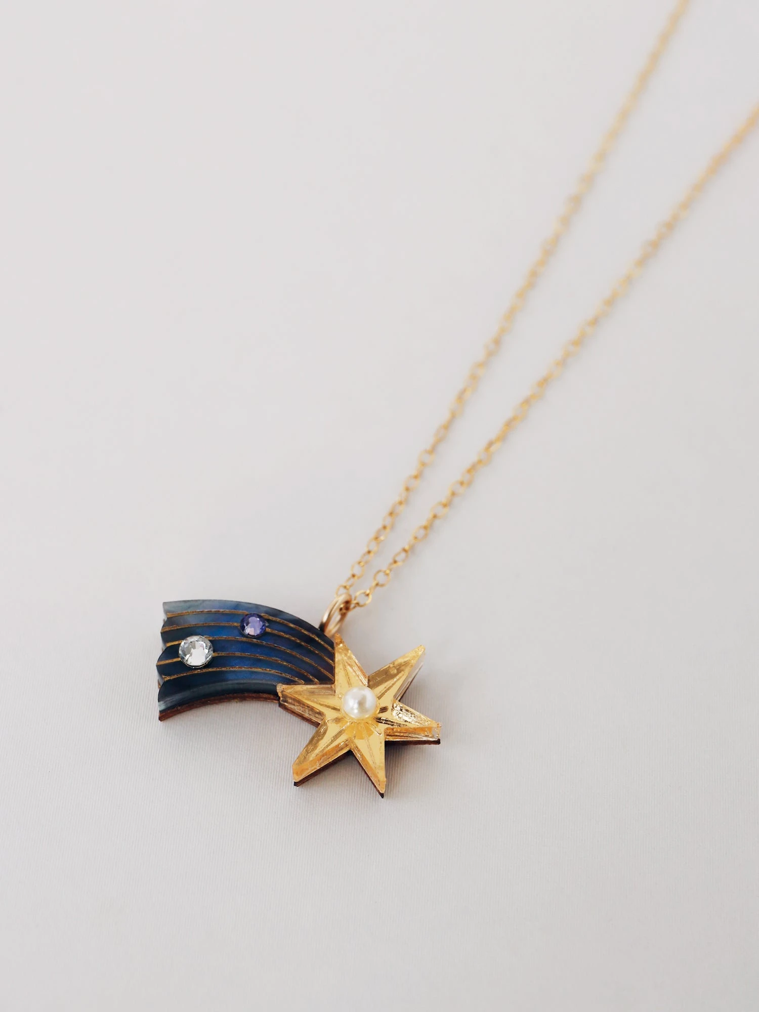 Wolf & Moon Shooting Star Necklace 7 Wolf & Moon Shooting Star Necklace - Image 5