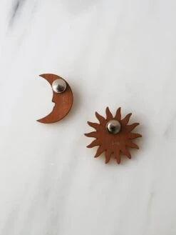 Wolf & Moon Sun & Moon Brooch Set -Wolf & Moon sun and moon brooches back