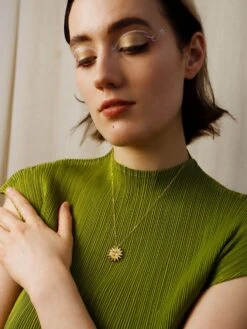 Wolf & Moon Sun Necklace -Wolf & Moon sun necklace model 1