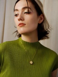 Wolf & Moon Sun Necklace -Wolf & Moon sun necklace model 2