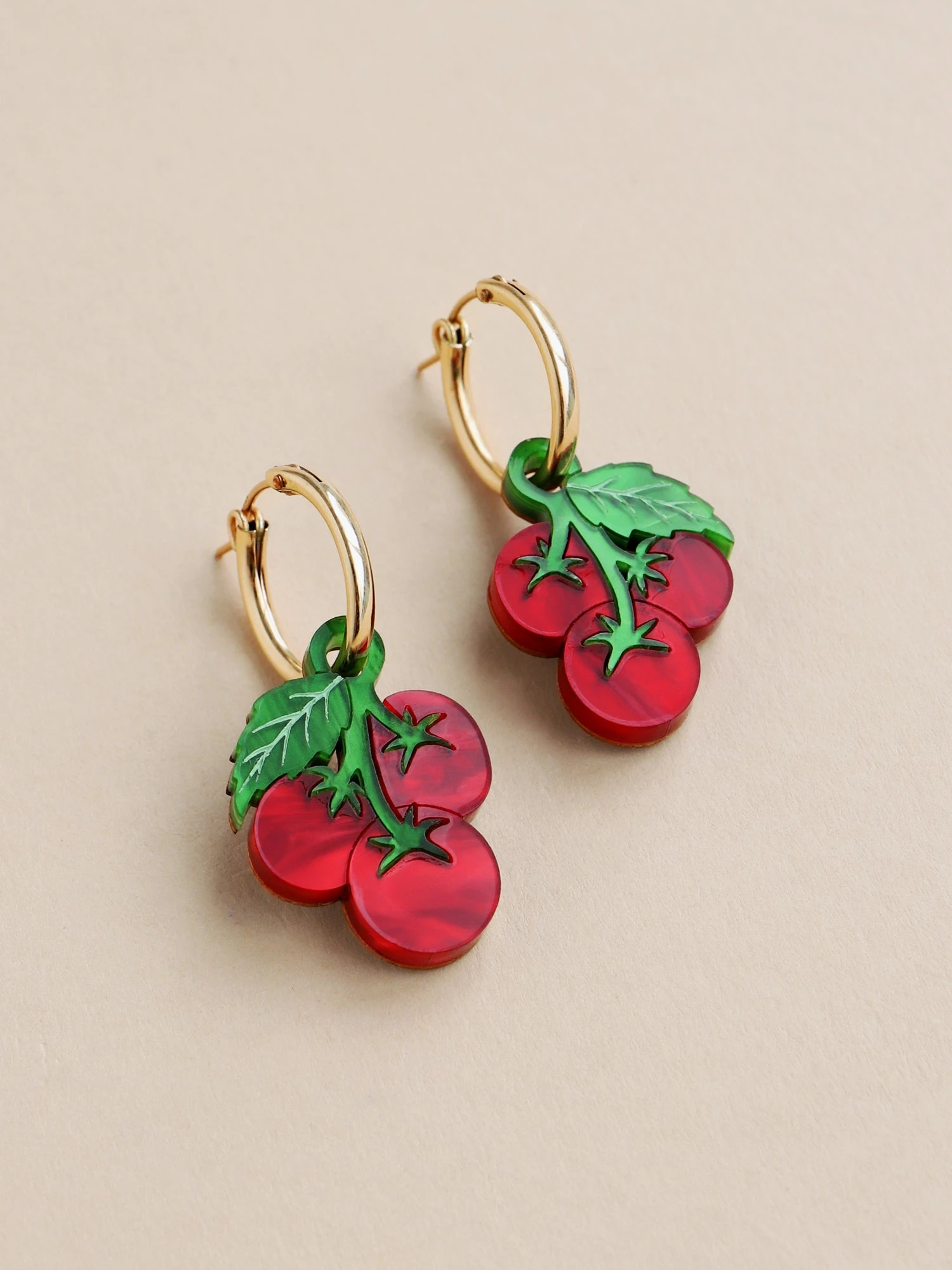 Wolf & Moon Tomato Hoops 5 Wolf & Moon Tomato Hoops - Image 3