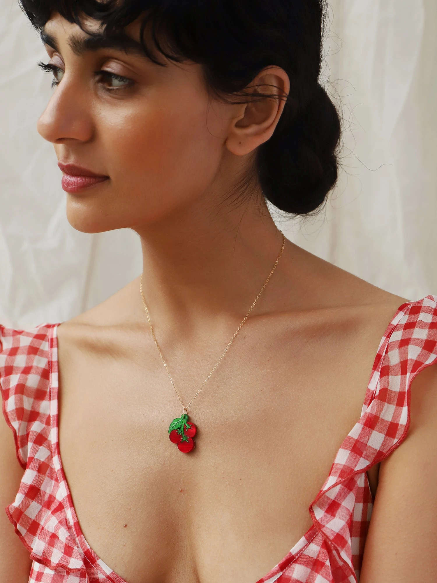 Wolf & Moon Tomato Necklace 4 Wolf & Moon Tomato Necklace - Image 2