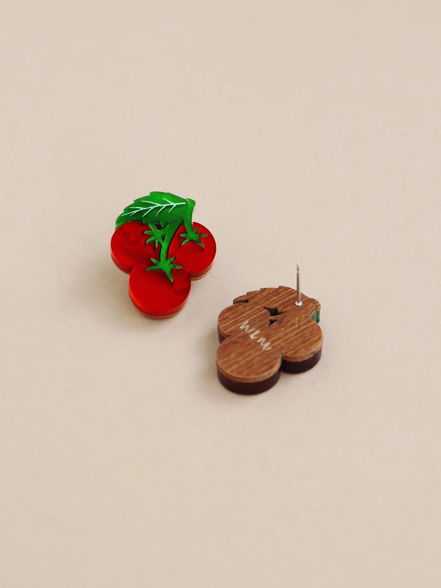 Wolf & Moon Tomato Studs 6 Wolf & Moon Tomato Studs - Image 4