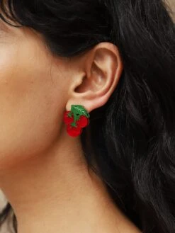 Wolf & Moon Tomato Studs 13 Wolf & Moon Tomato Studs -Wolf & Moon tomato studs model 3