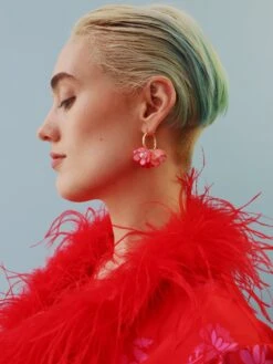 Wolf & Moon -Wolf & Moon tulip meadow hoops blush model 3